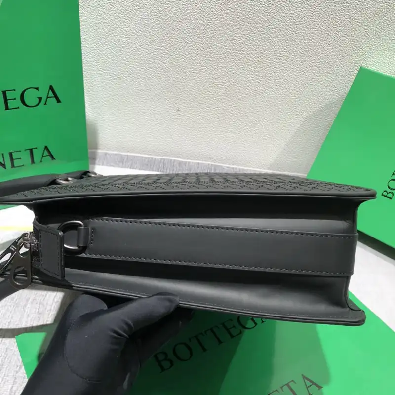 bo*te*ga Ve*ne*ta bags 2406ya0018