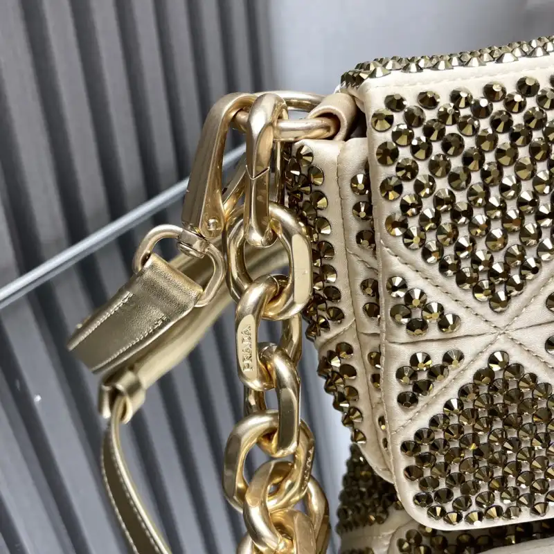 Pra*a bags 2406ya0087