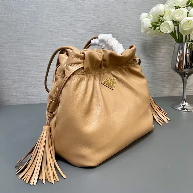 Pra*a bags 2406ya0102