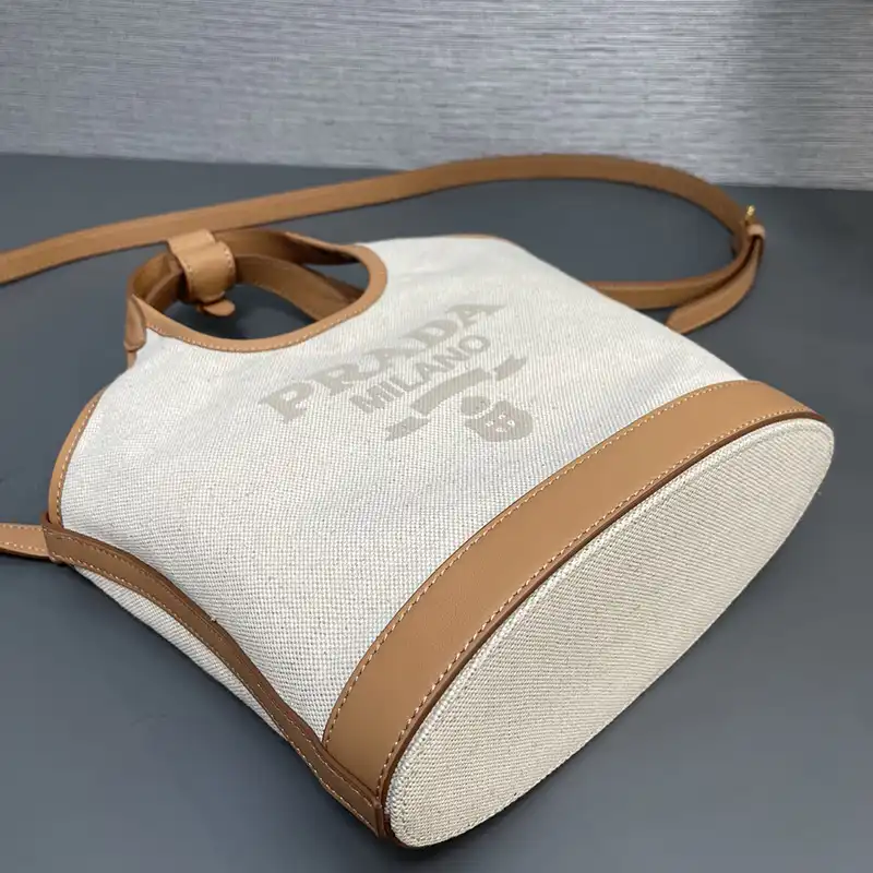 Pra*a bags 2406ya0167