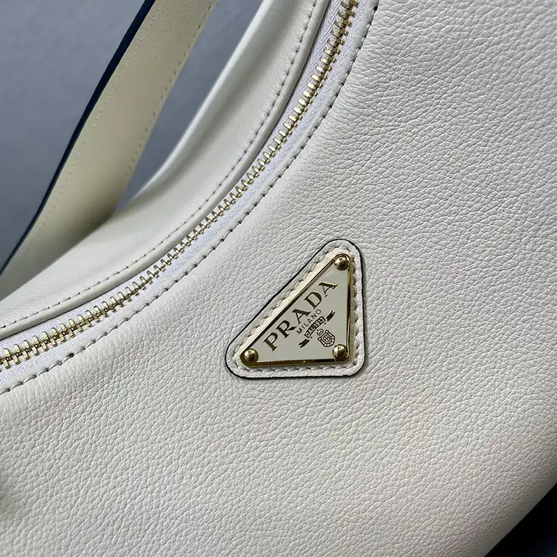 Pra*a bags 2407yz0073