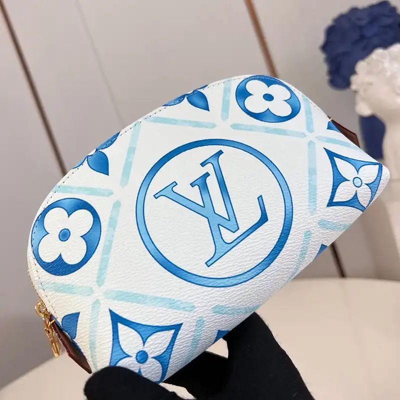 G*u*i bags 2407yz0107