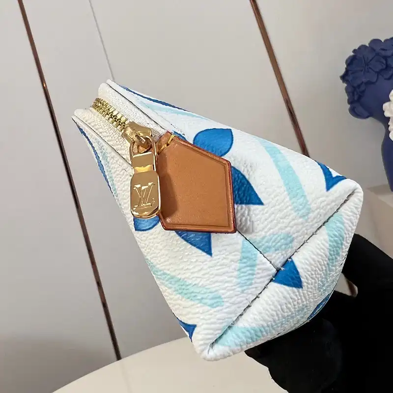 G*u*i bags 2407yz0107