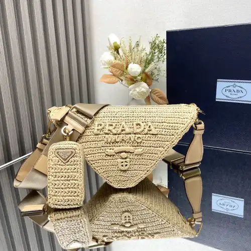 Pra*a bags 2407yz0138