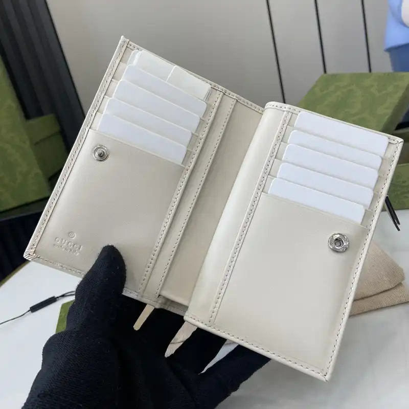 G*u*i bags 2407yz0258