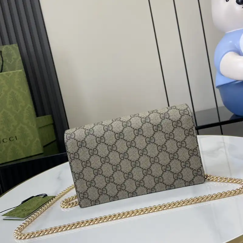 G*u*i bags 2407yz0260