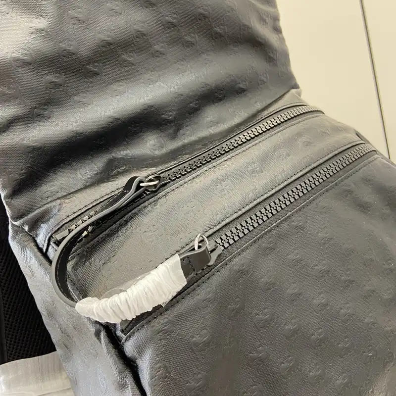 G*u*i bags 2407yz0304