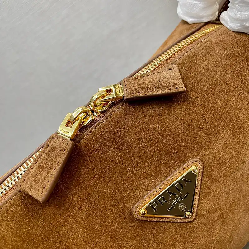 Pra*a bags 2408ya0165