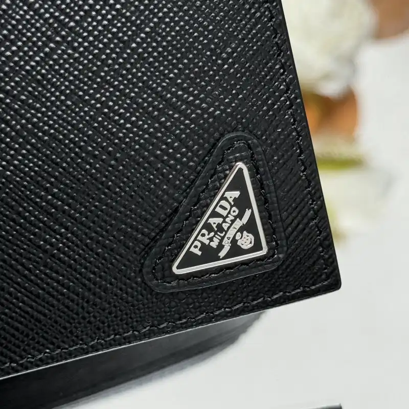 Pra*a bags 2408ya0194