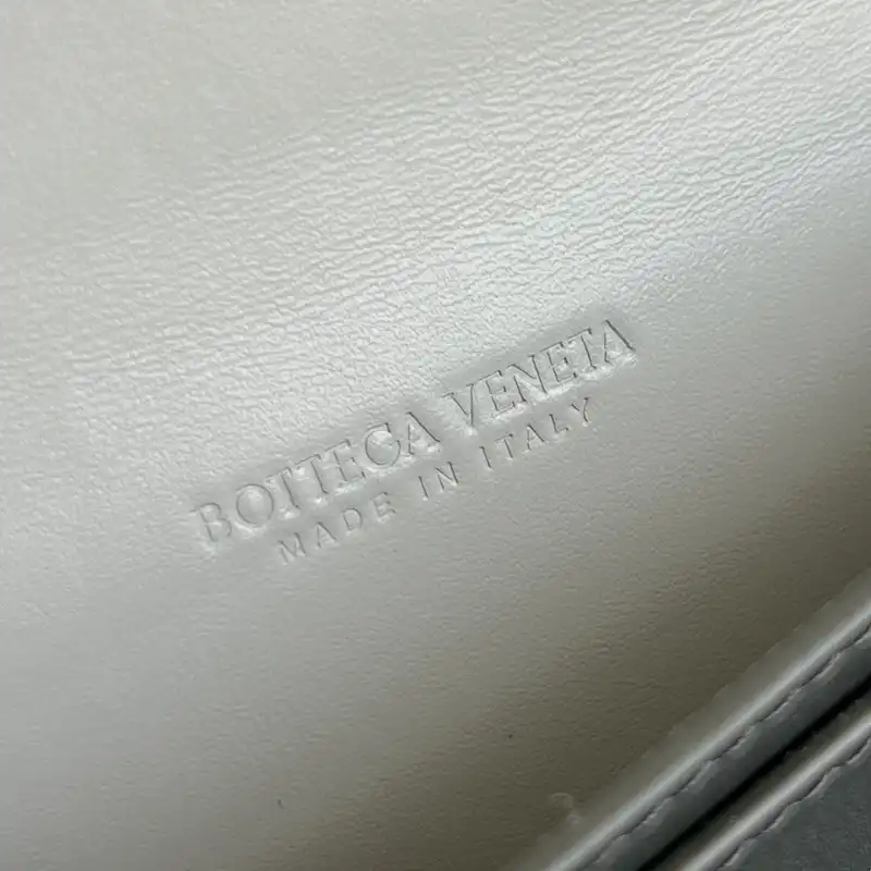 bo*te*ga Ve*ne*ta bags 2409sf0005