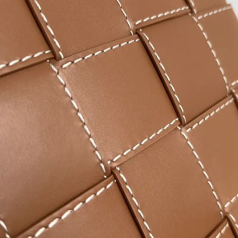 bo*te*ga Ve*ne*ta bags 2409sf0009