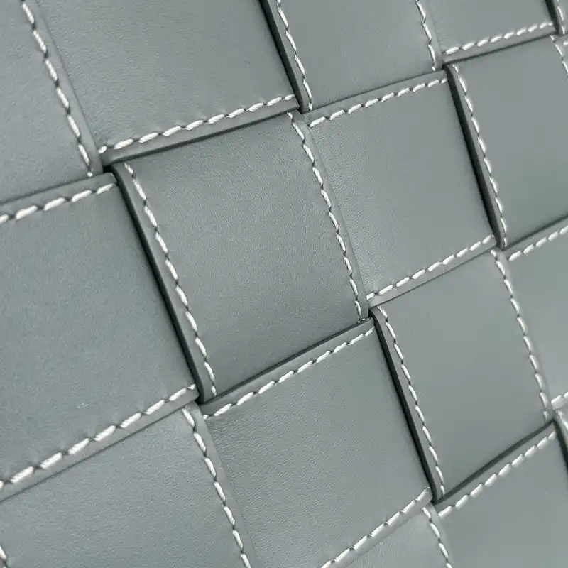 bo*te*ga Ve*ne*ta bags 2409sf0010