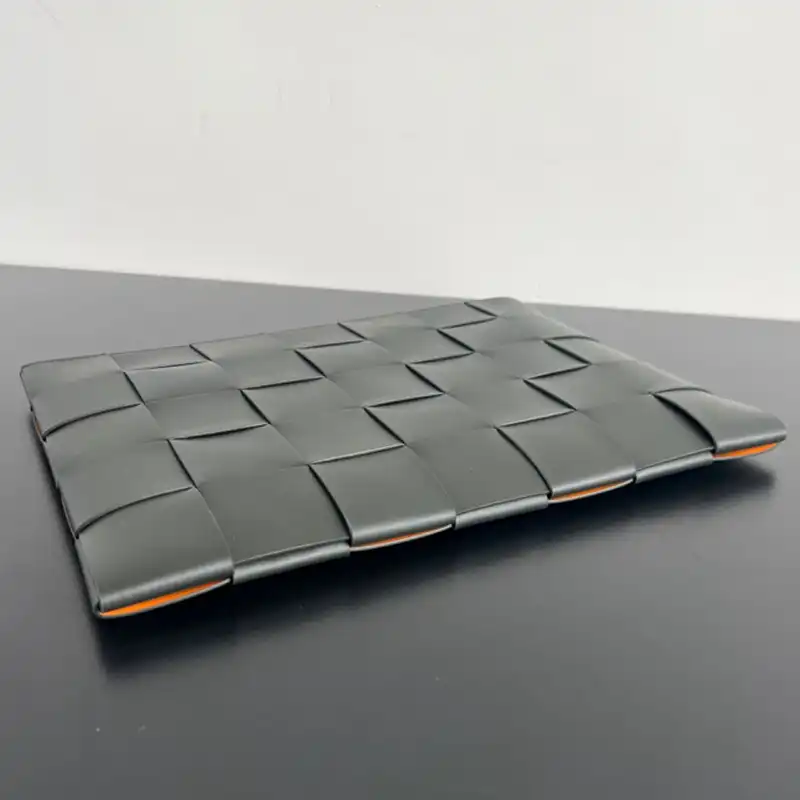 bo*te*ga Ve*ne*ta bags 2409sf0012