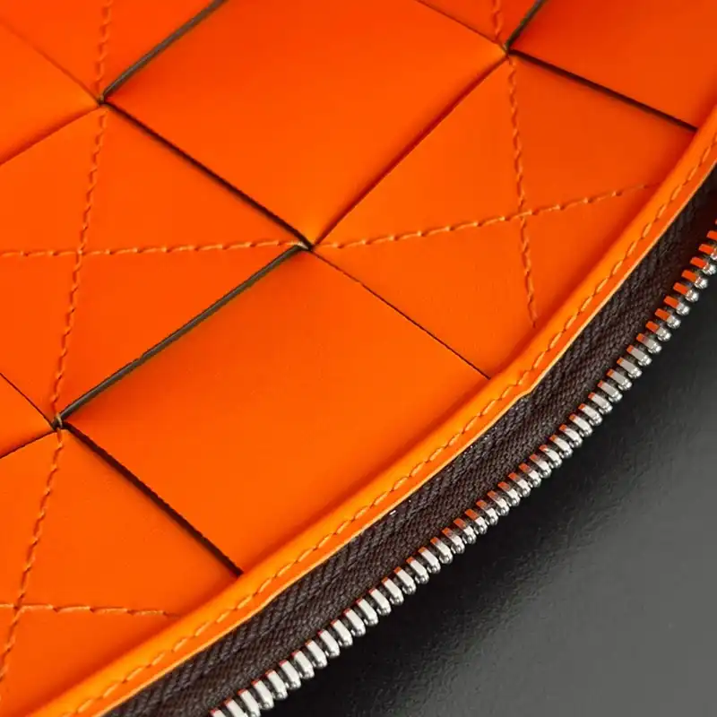 bo*te*ga Ve*ne*ta bags 2409sf0012