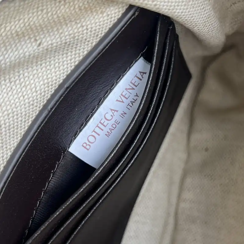 bo*te*ga Ve*ne*ta bags 2409sf0020