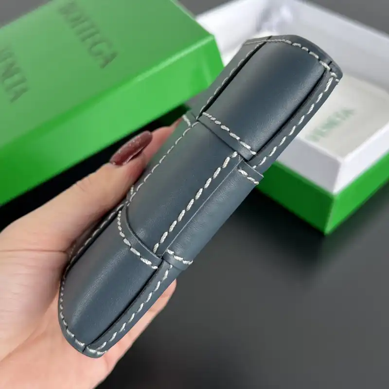 bo*te*ga Ve*ne*ta bags 2409sf0038