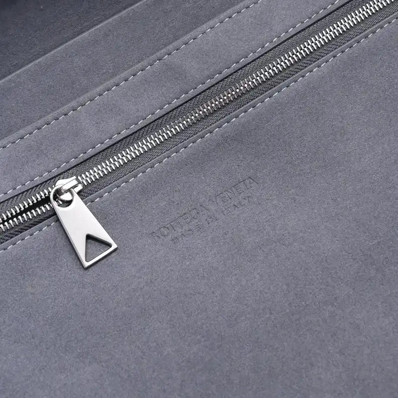 bo*te*ga Ve*ne*ta bags 2409sf0055