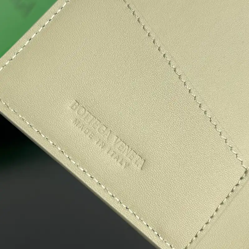 bo*te*ga Ve*ne*ta bags 2409sf0119