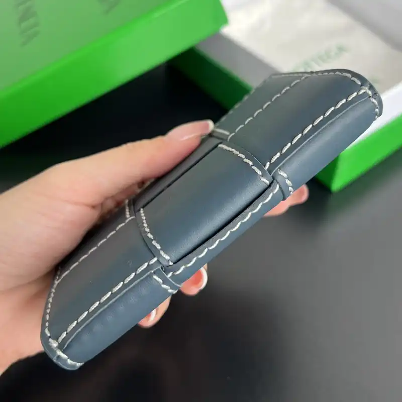 bo*te*ga Ve*ne*ta bags 2409sf0121