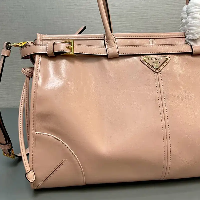 Pra*a bags 2409ya0103