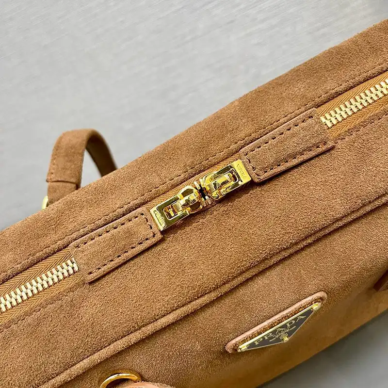 Pra*a bags 2410ya0102