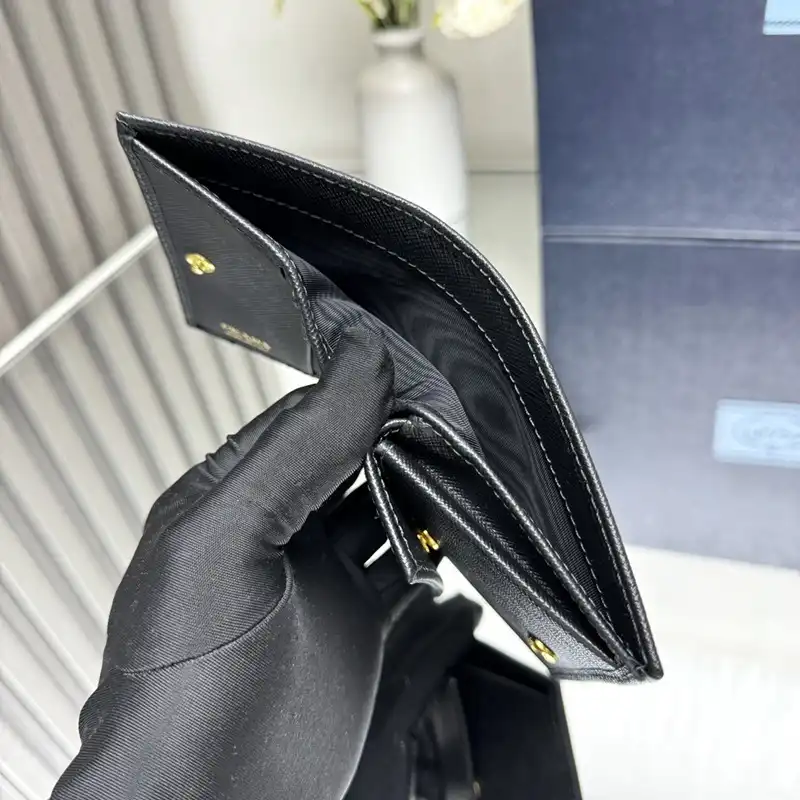 Pra*a bags 2411ya0001