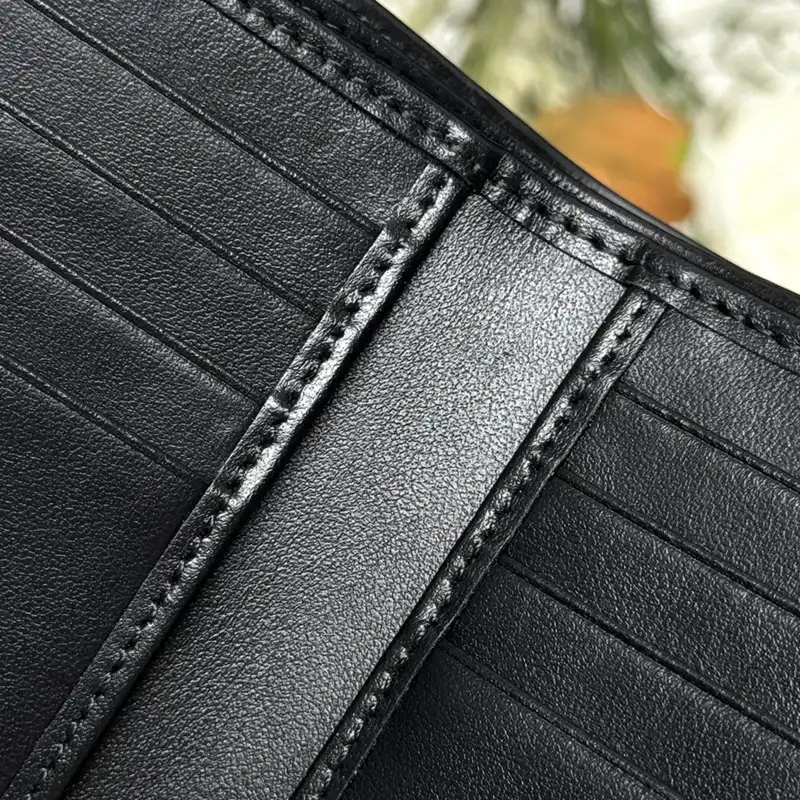 Pra*a bags 2411ya0006