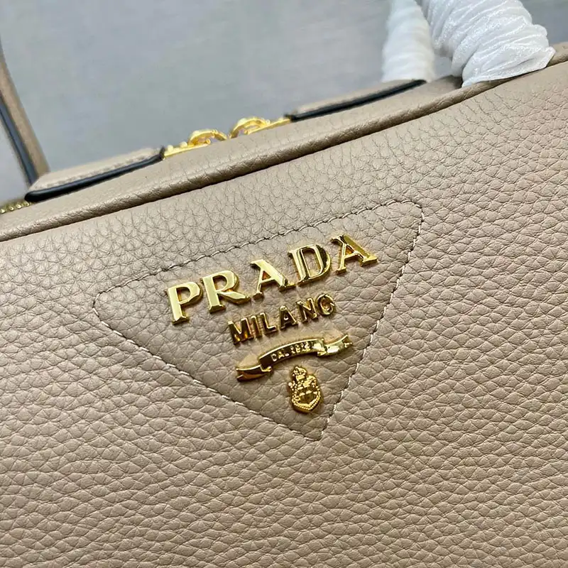 Pra*a bags 2411ya0023