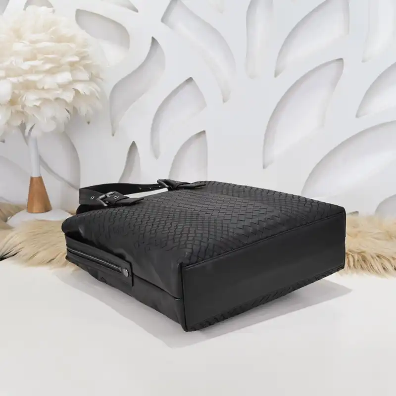 bo*te*ga Ve*ne*ta bags 2411ya0052