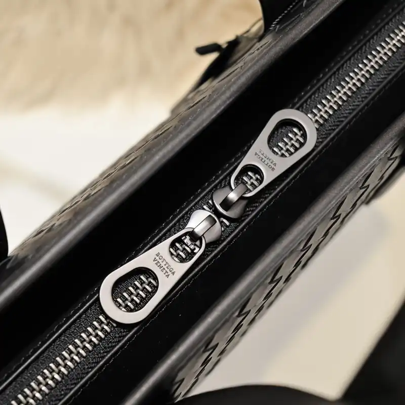 bo*te*ga Ve*ne*ta bags 2411ya0056