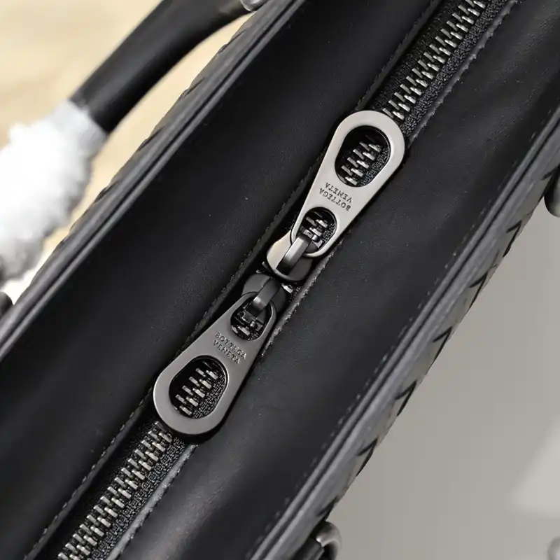 bo*te*ga Ve*ne*ta bags 2411ya0060