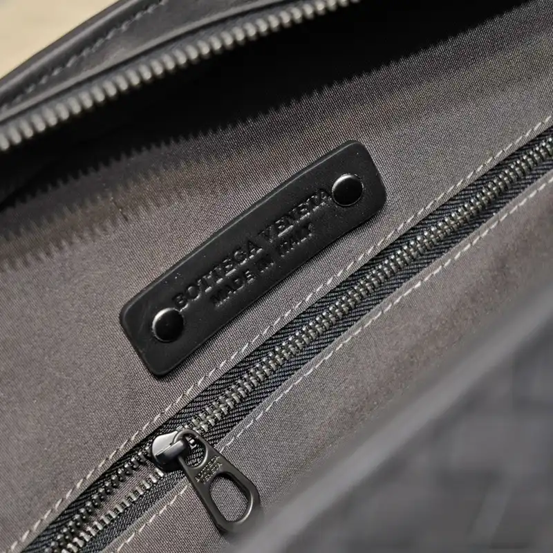 bo*te*ga Ve*ne*ta bags 2411ya0060