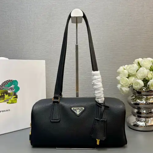 Pra*a bags 2411ya0068