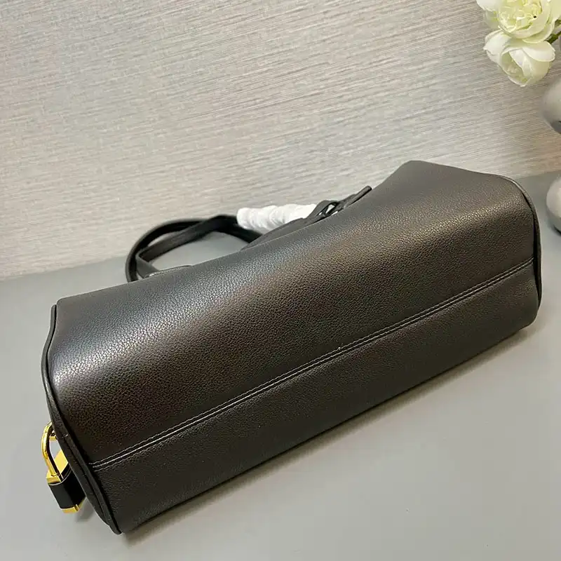 Pra*a bags 2411ya0109