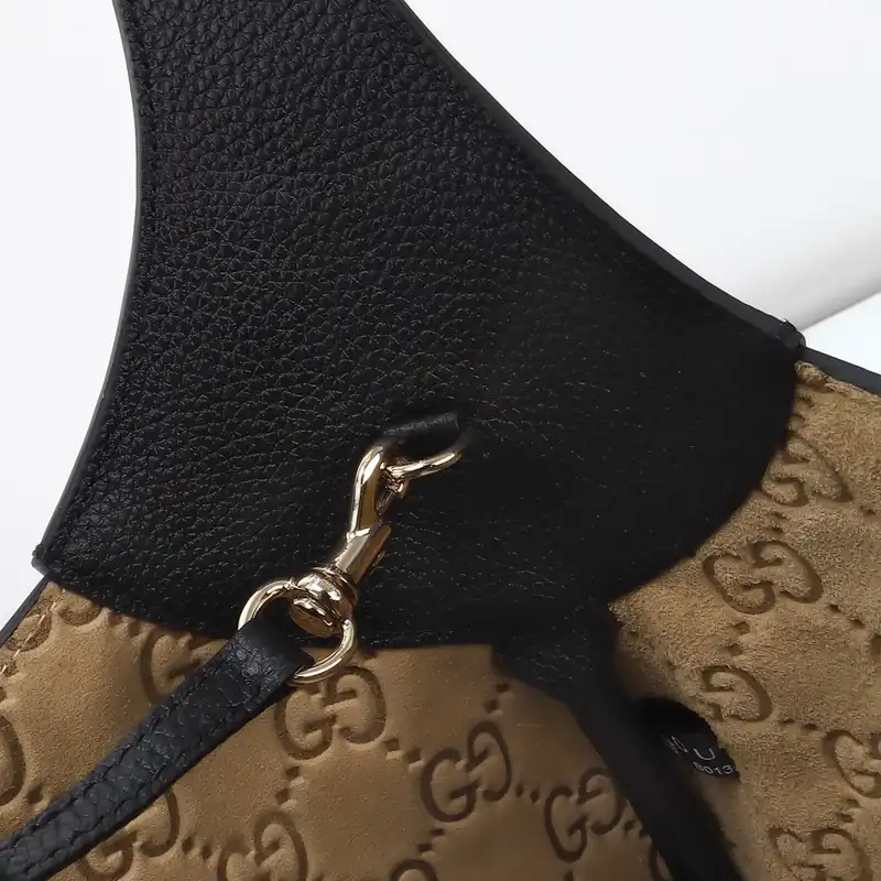 G*u*i bags 2411ya0188