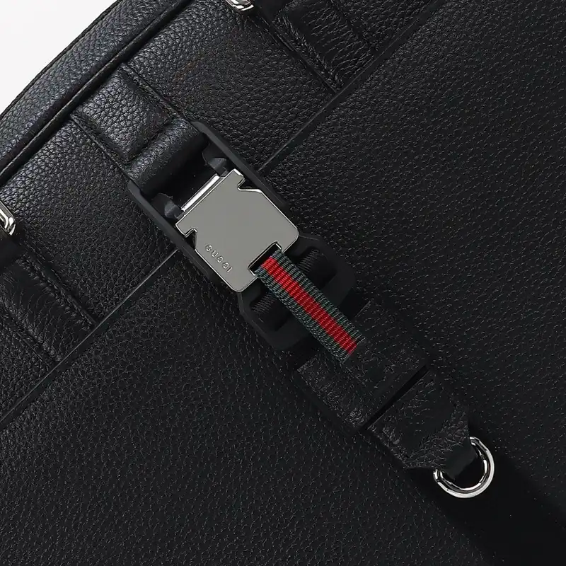 G*u*i bags 2411ya0204