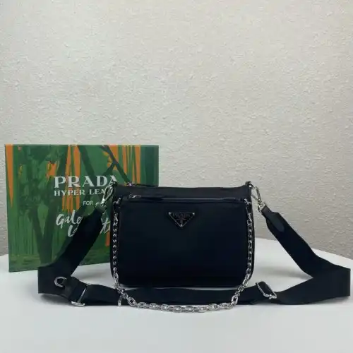 Pra*a bag 20dj11115