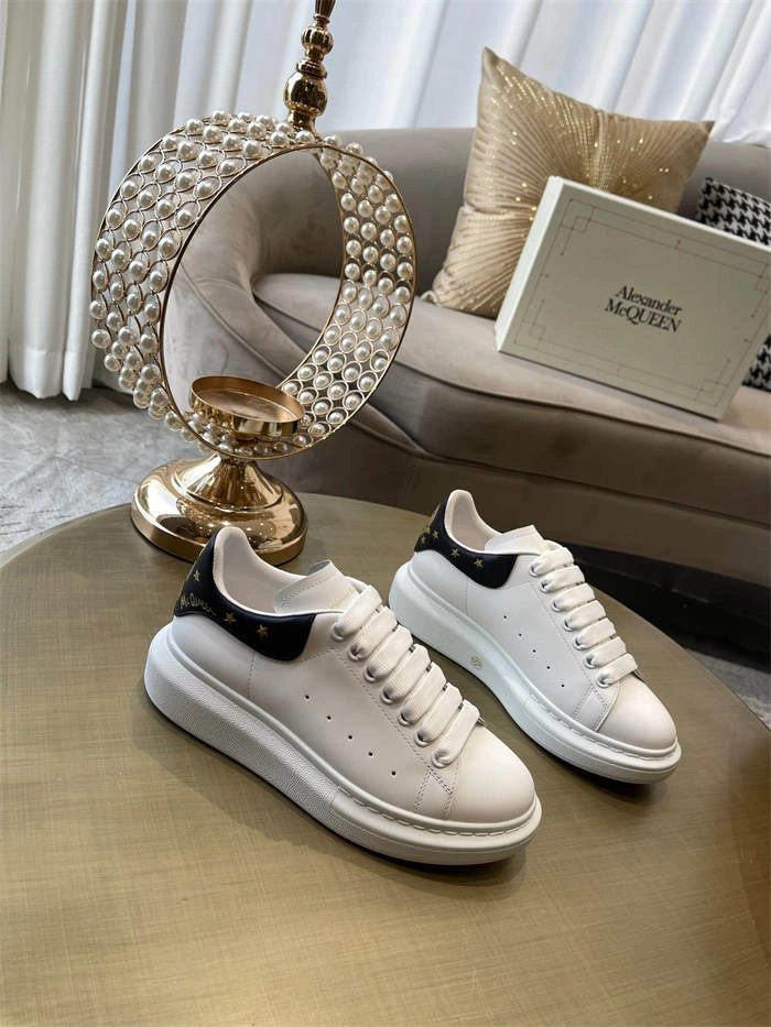 ale*d*r M*Q*en oversized bright 2567