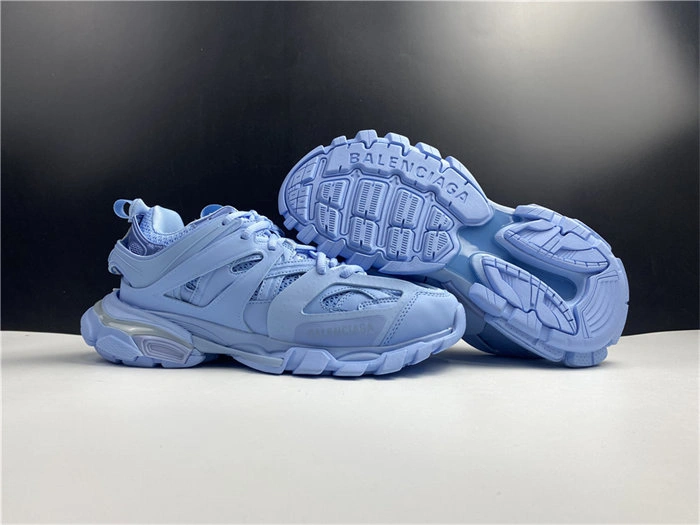 BLCG TRACK TRAINER LIGHT BLUE 542023 W2LA1 SmoothTexture 4534