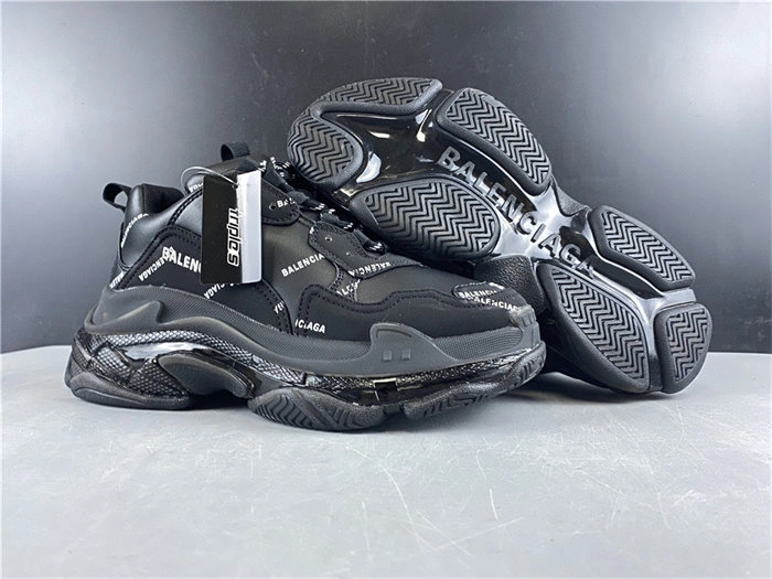 BLCG TRIPLE SNEAKER 524039 W09E1 HighPerformance 4518