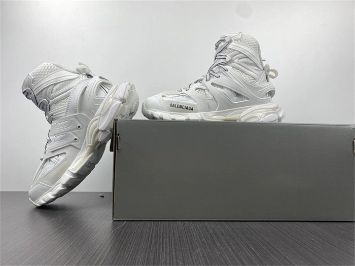 BLCG Track Hike White White Black 654867 W3CP3 GoAnywhere 4428