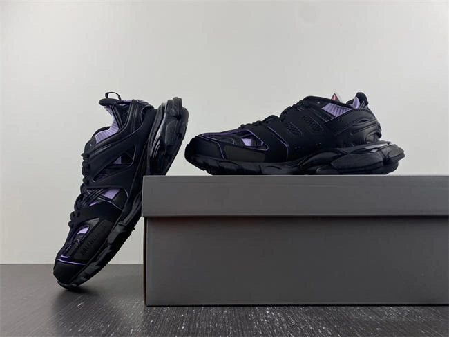 practical Ba*len*cia*ga  736328 w3skc 4320