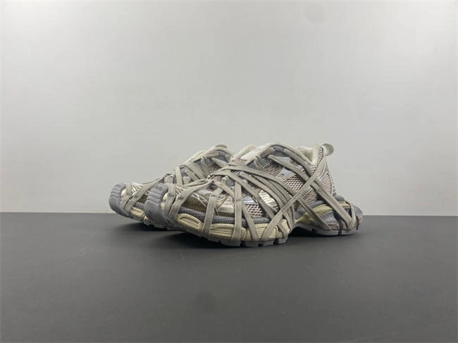 original Ba*len*cia*ga phantom sneaker 778698 w3xll 4347