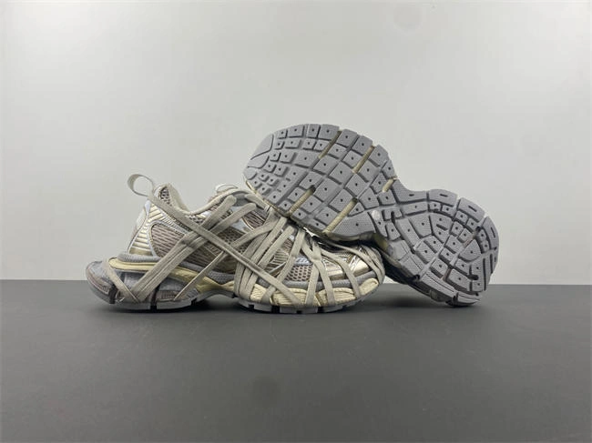 original Ba*len*cia*ga phantom sneaker 778698 w3xll 4347