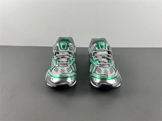 vibrant bo*te*ga Ve*ne*ta orbit surf 741357 v2x40 2597