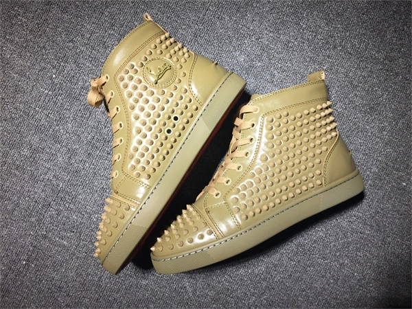 Ch**an louboutin casual 2695