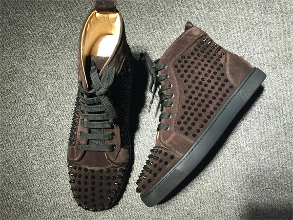 practical Ch**an louboutin 2696