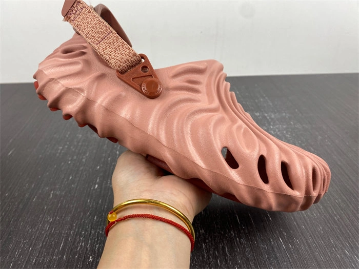 Cr*0*s pollex clog by salehe bembury kuwata 207393-6rl affordable 5598