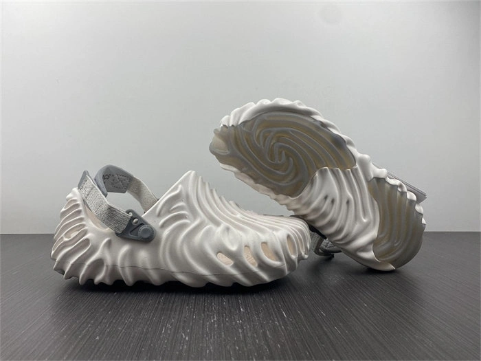 compact Cr*0*s pollex clog by salehe bembury stratus 207397-1cn 5603