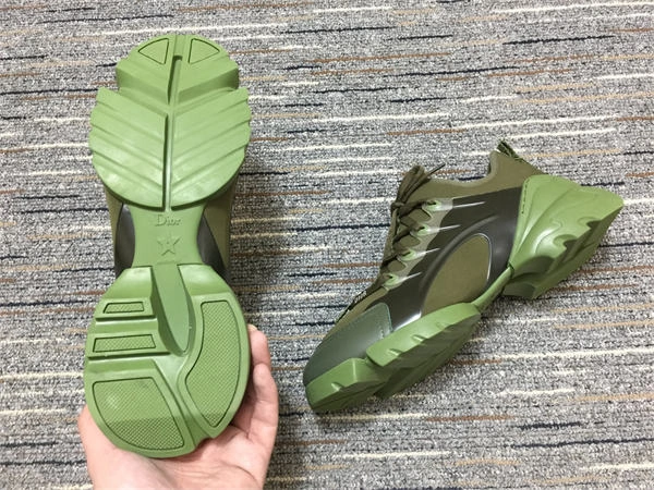 Sustainable DR Sneakers 1328